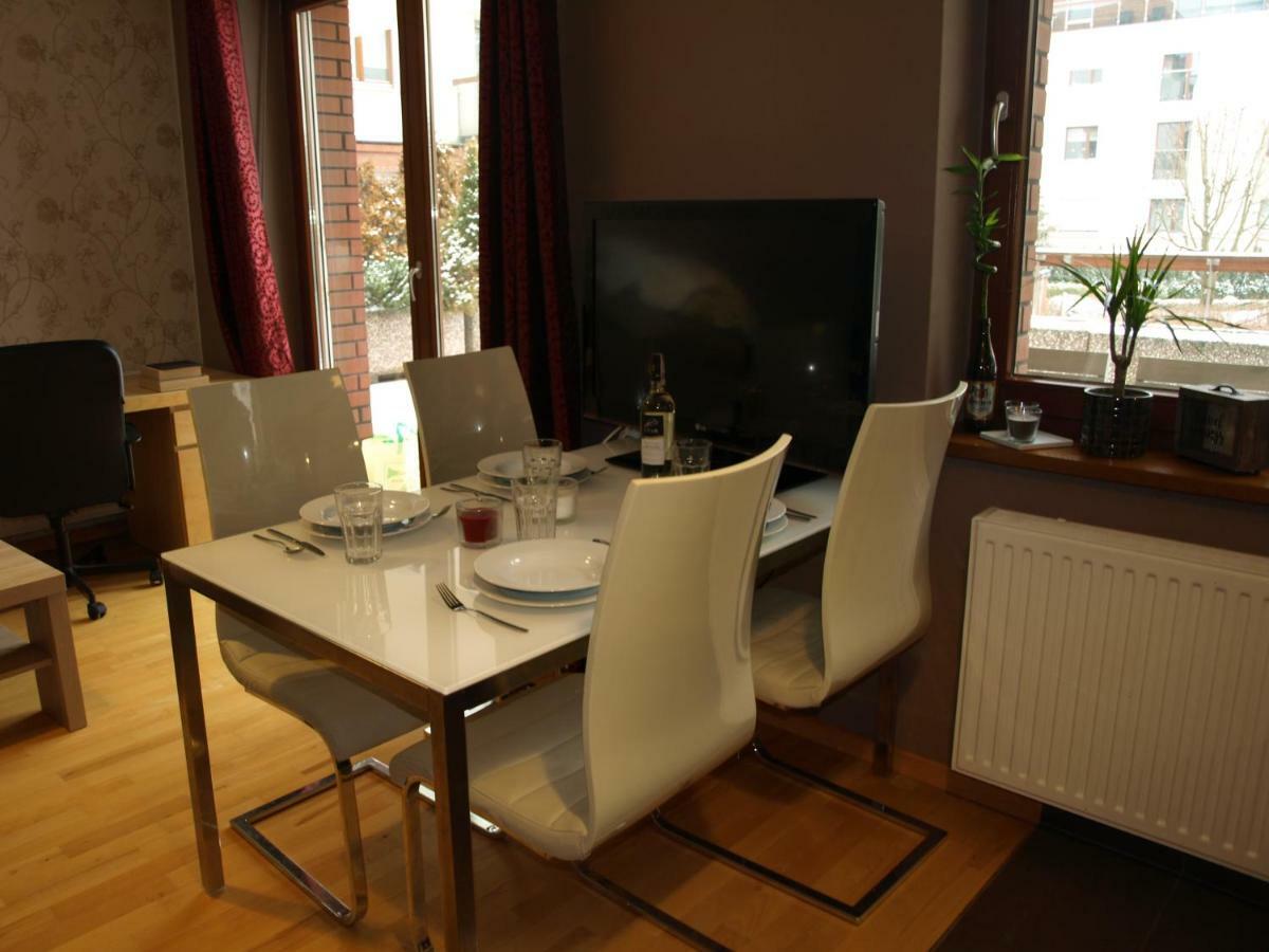 ורוצלב Apartament Przy Parku מראה חיצוני תמונה